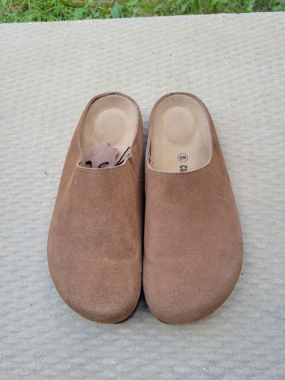 New Suede Clogs Sandals Size 9